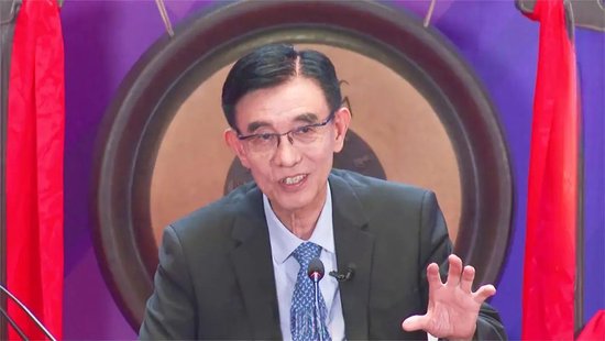 突发！国产芯片设备巨头中微公司董事长尹志尧放弃美国籍，恢复为中国国籍